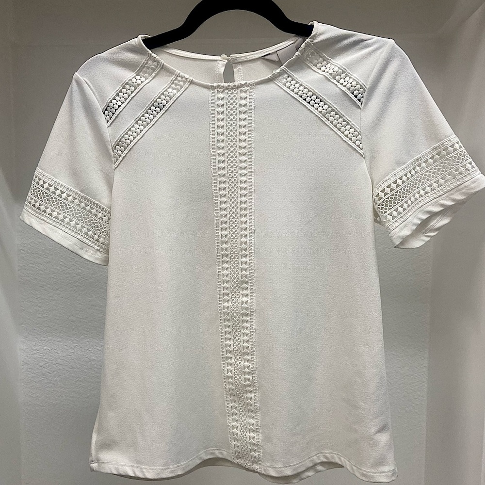 H&M Women’s Short Sleeve White Blouse w/ Lace Detail